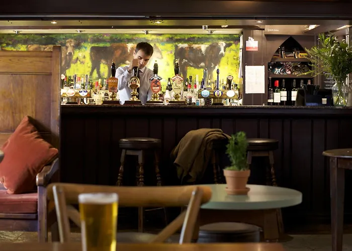 The Bear Of Rodborough Hotel